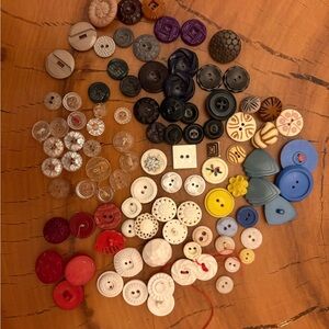 Collection of vintage buttons